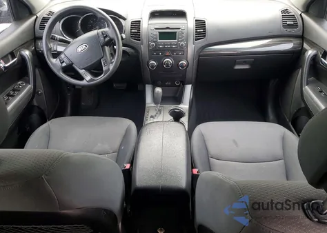 2013 Kia Sorento Lx z USA, uszkodzony, nr VIN 5XYKTDA21DG422785